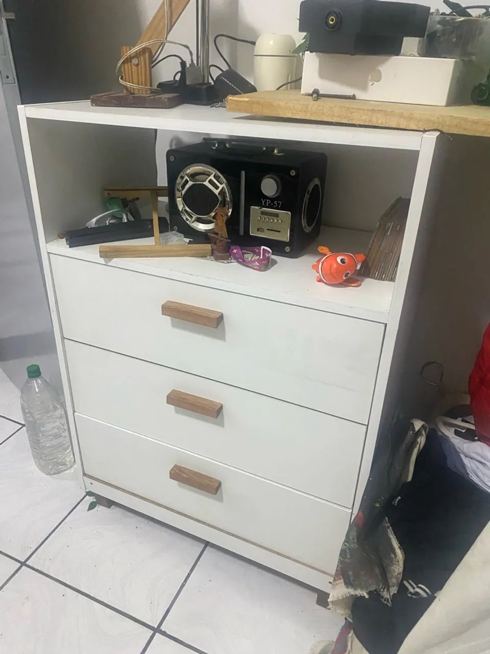 Cômoda usada no precinho