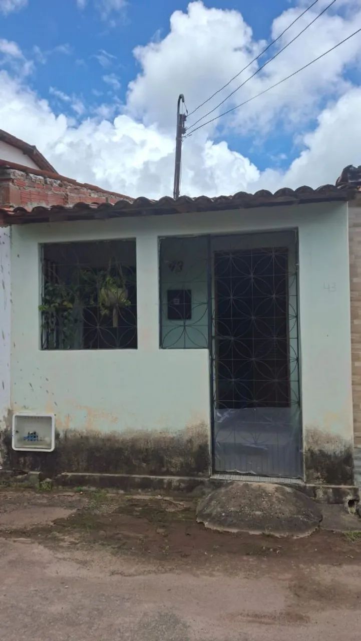 Vende-se casa no Bom Jesus