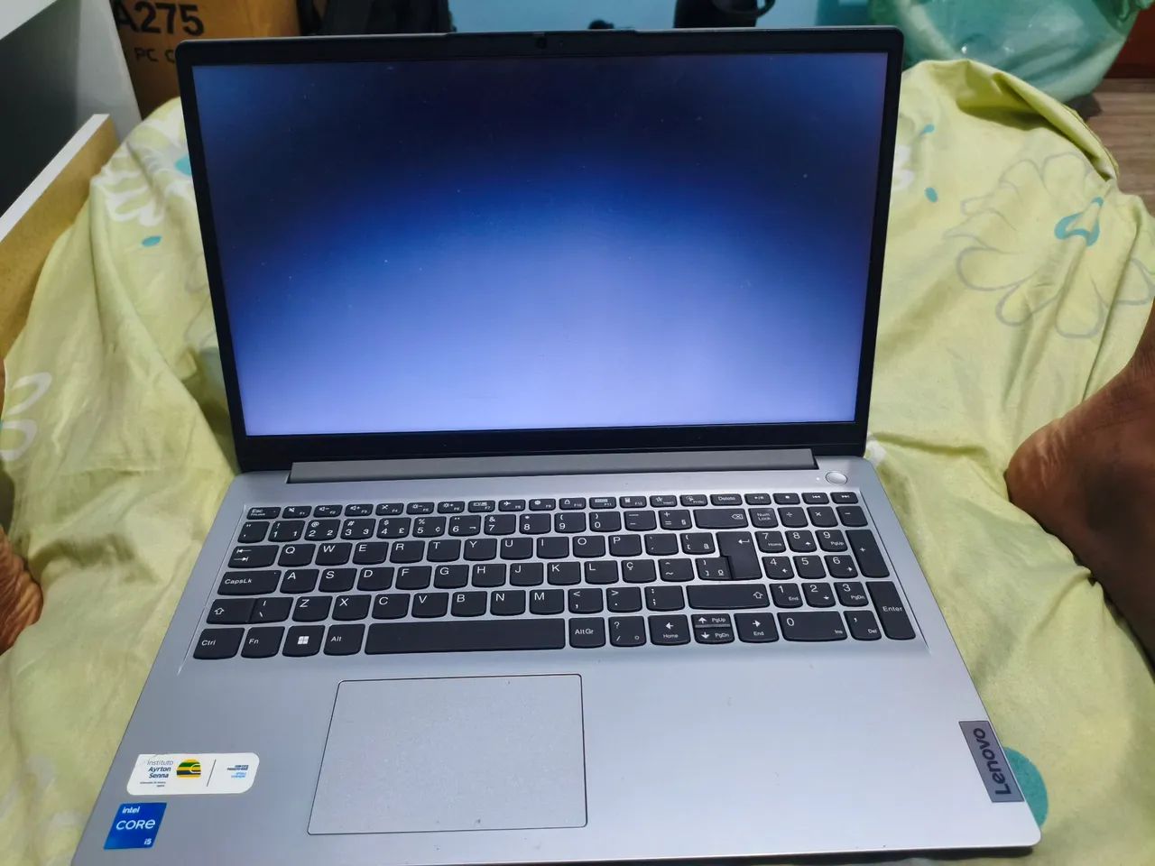 Notebook Lenovo ideapad1i - Foto 3