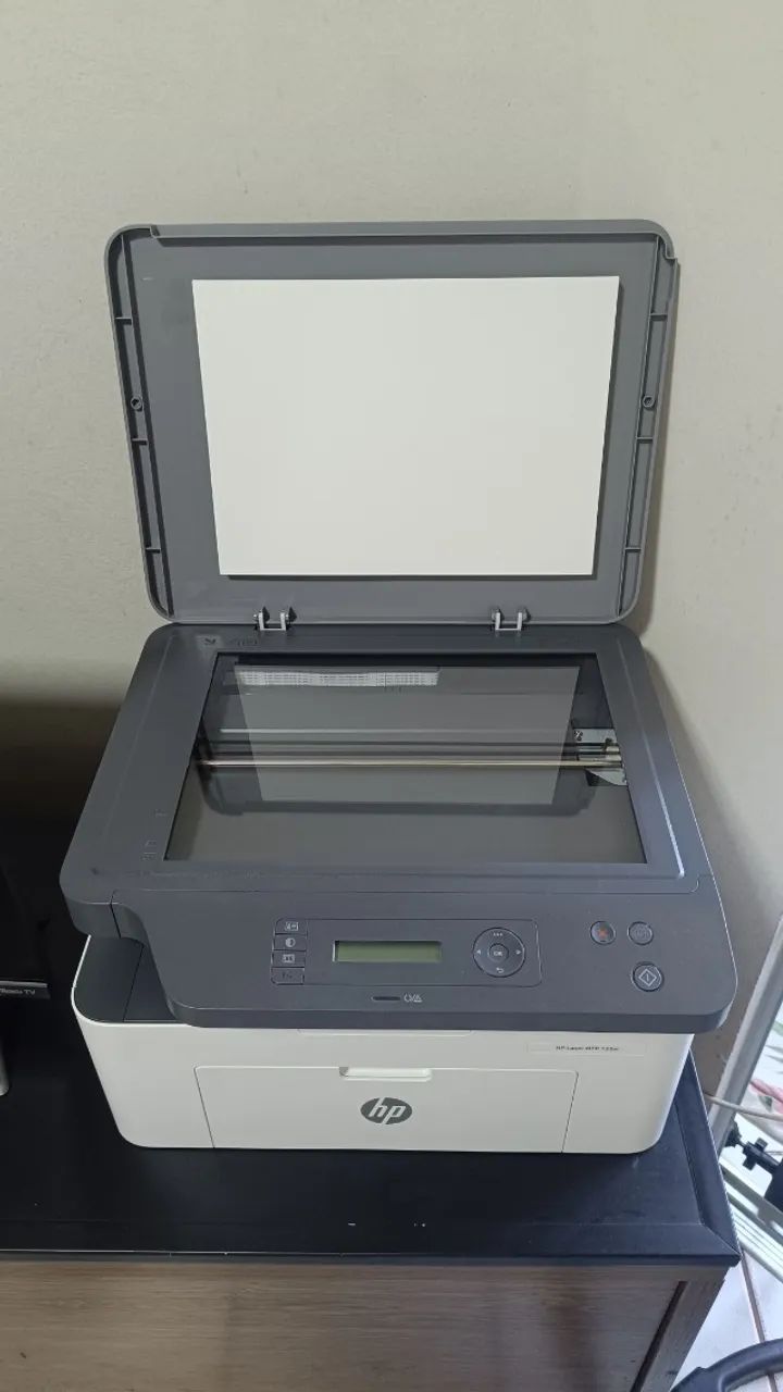 Impressora HP Laser MFP 135w - Foto 2