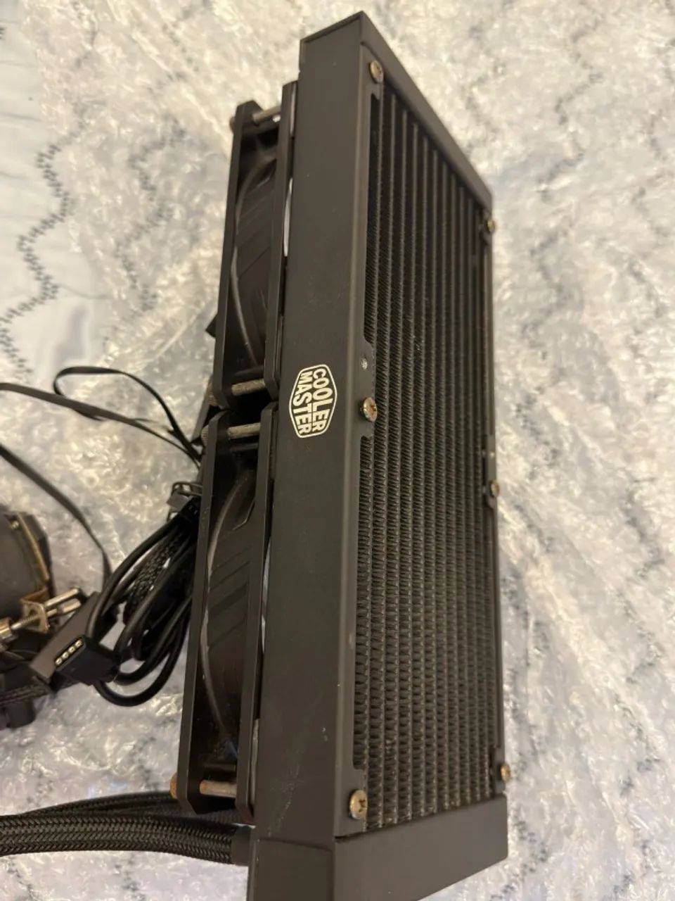 Water Cooler Cooler Master 240mm RGB usado - Foto 2