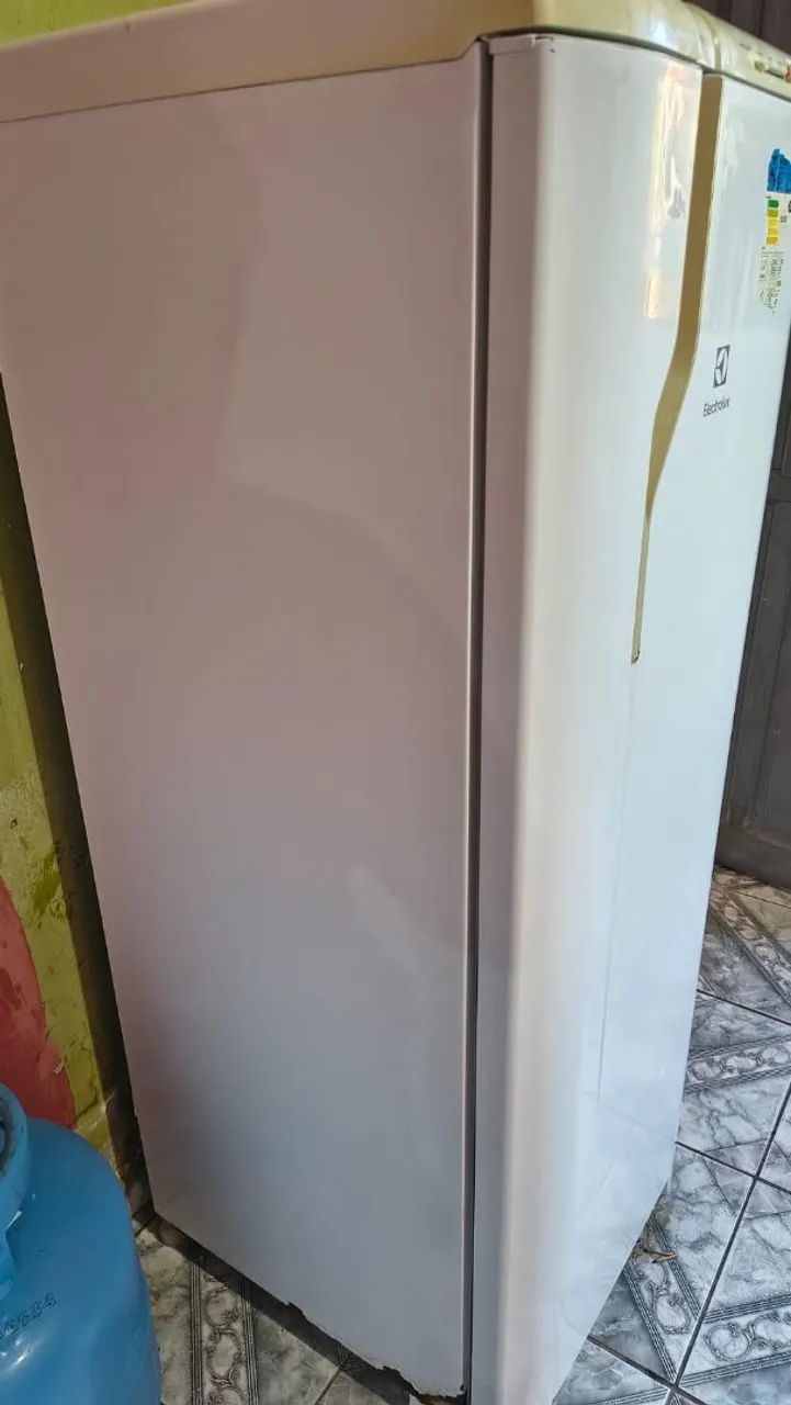 Geladeira Eletrolux  - Foto 2
