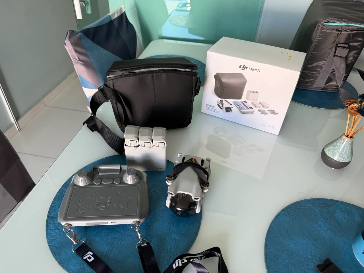 Drone DJI mini 3 4k COMBO FLY MORE - Foto 3