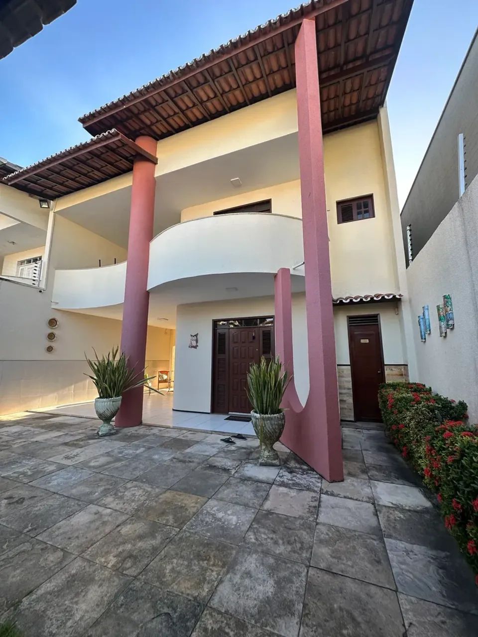 ALUGO CASA NO PARQUE MANIBURA