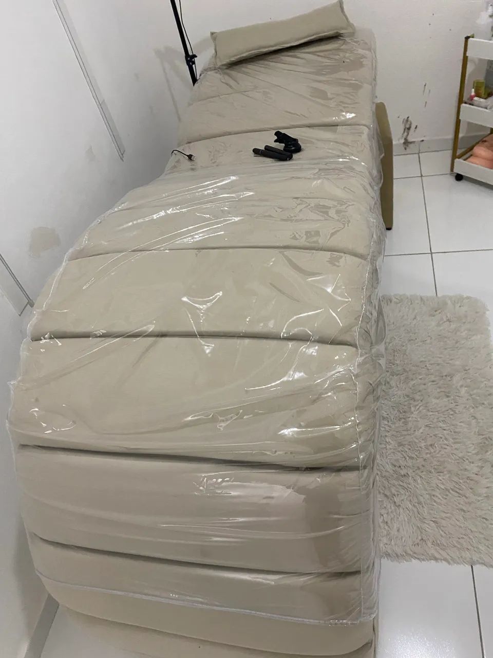 Luxury Stretcher463757487144314883