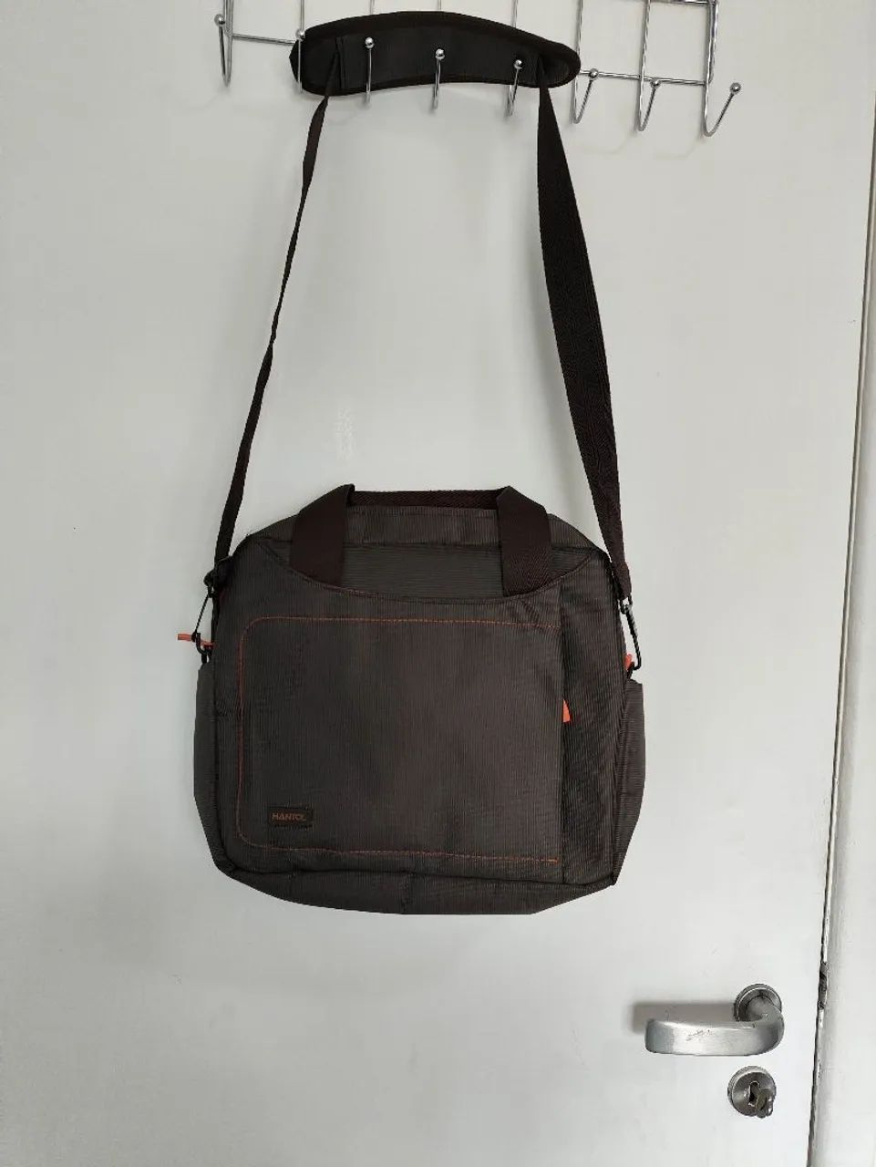 Bolsa tiracolo para netbook ou tablet - Foto 3