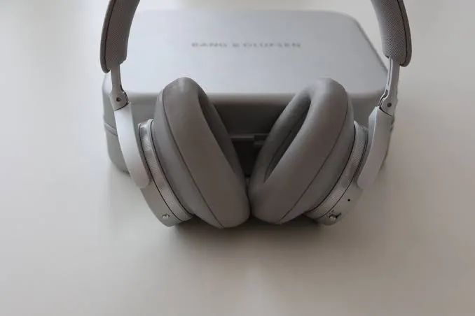 Fones de Ouvido Bang & Olufsen Beoplay H95 Premium - Foto 4