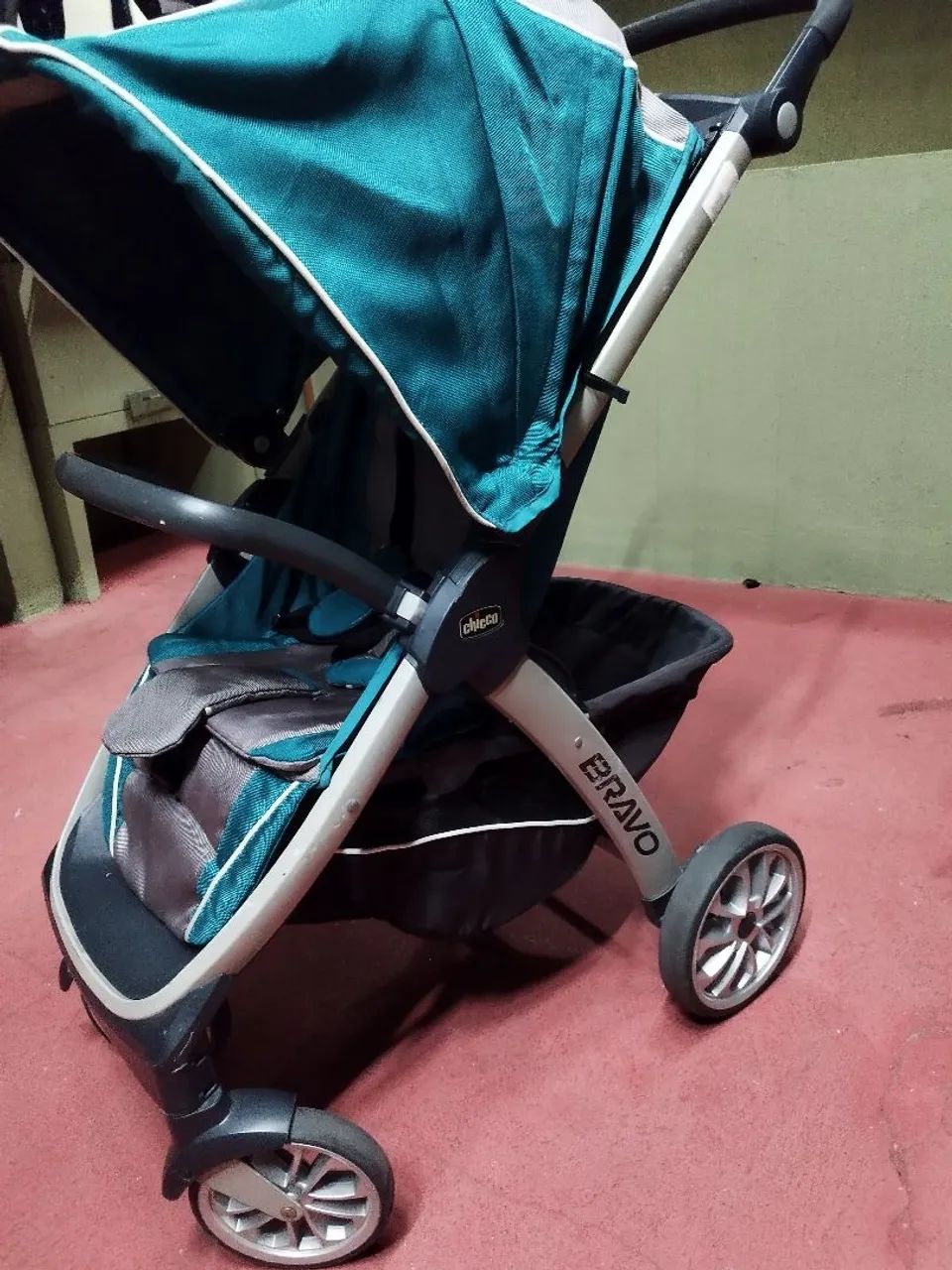 Carrinho de bebê Chicco Bravo  - Foto 2