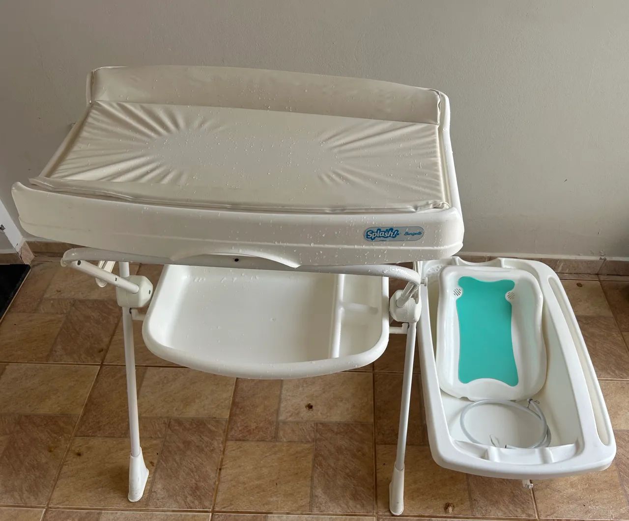 Banheira e Trocador Bebê Burigotto Splash