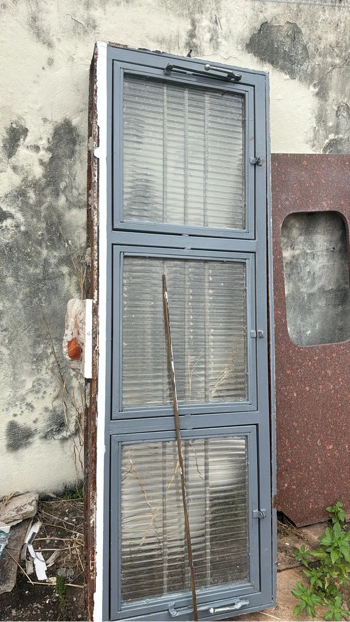 Portas e janelas de ferro  - Foto 4