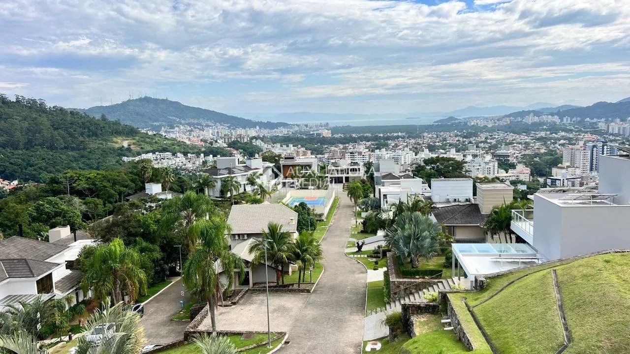 4 suites -Casa em condomínio de Alto padrão - Foto 3