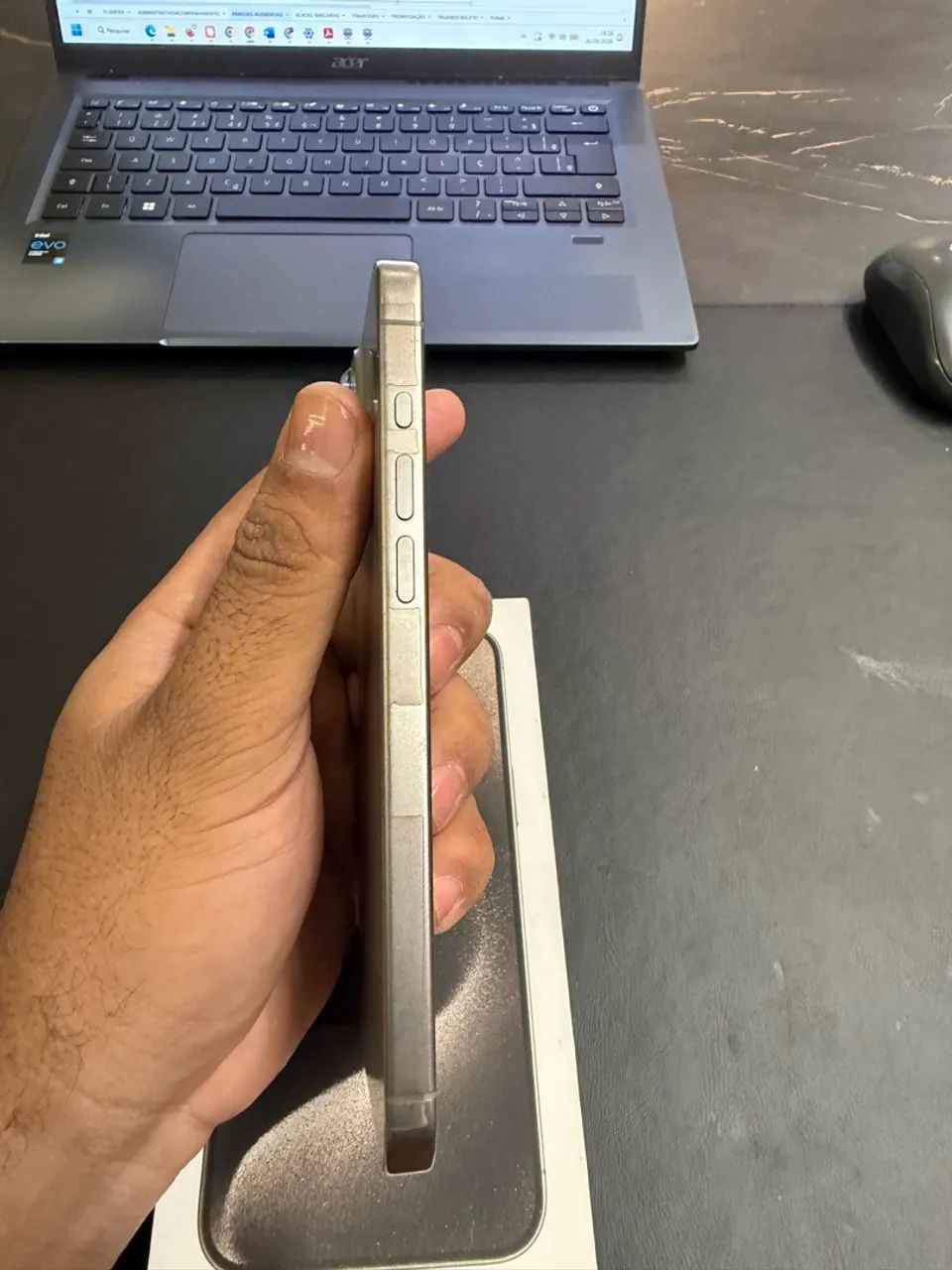 Iphone 15 Pro Max, 256gb, sem marcas de uso - Foto 5
