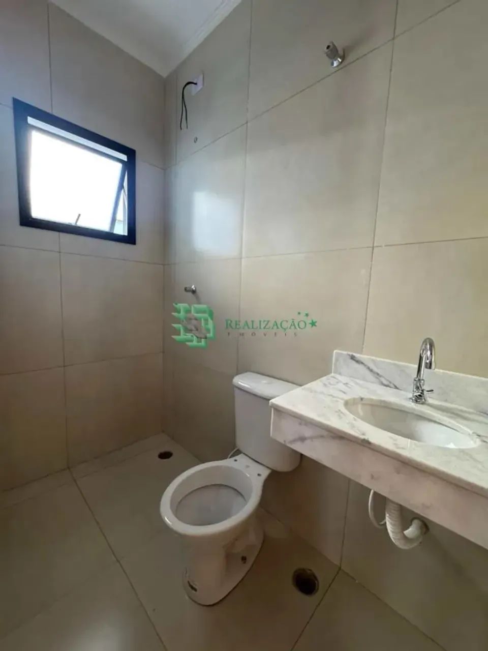 Casa nova com piscina em Itanhaem - Foto 2