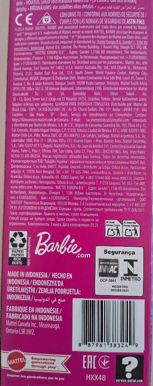 Boneca Barbie na Piscina  - Foto 4