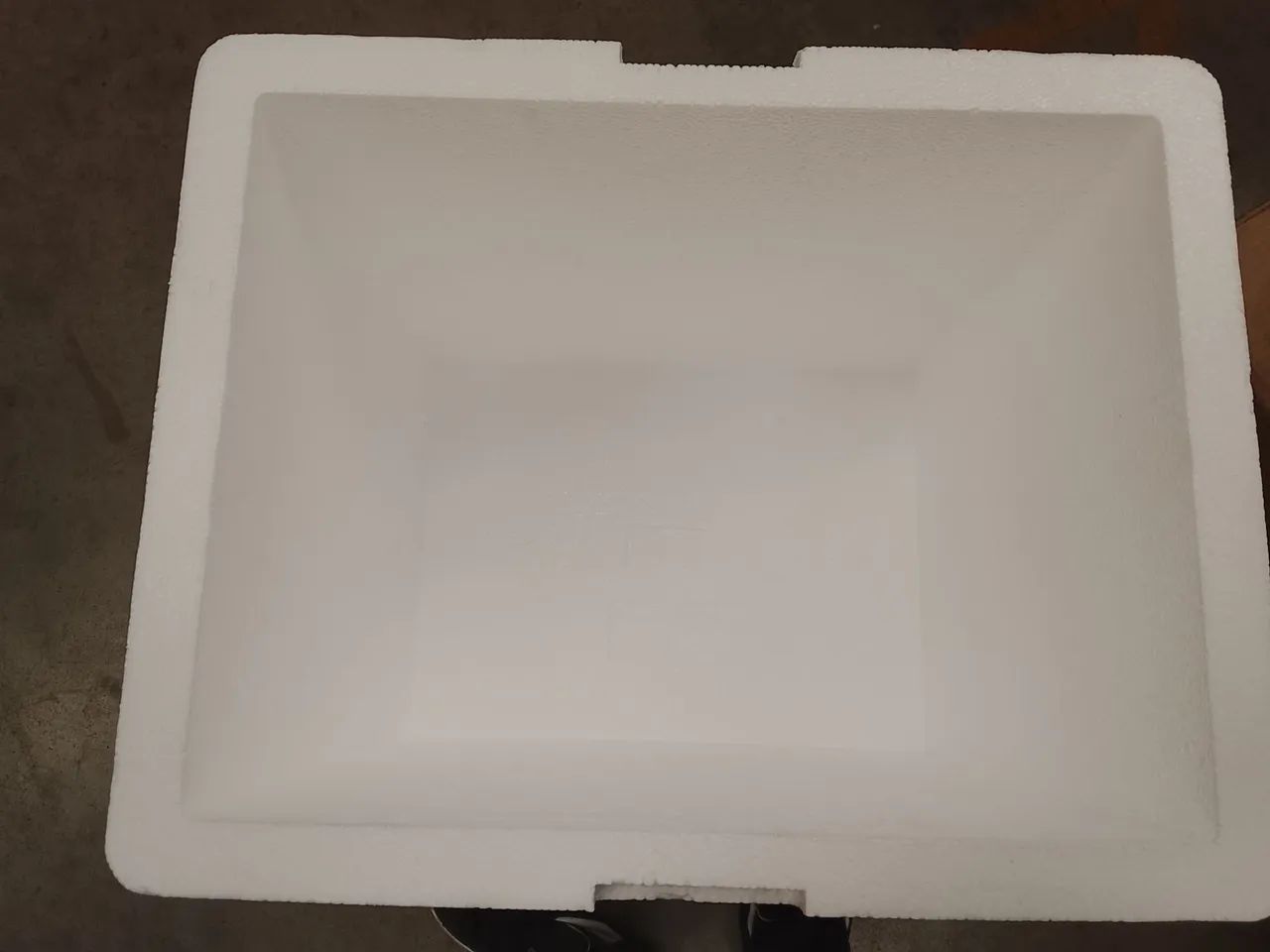 Caixa de isopor 40 L - Foto 2