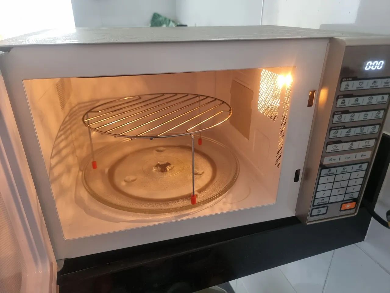 Micro-ondas Mídia com grill - Foto 3
