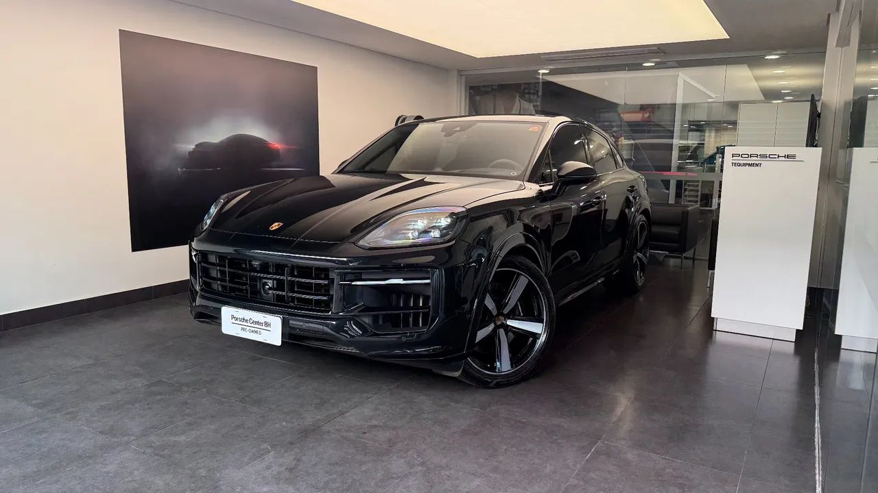 Porsche Cayenne 2025