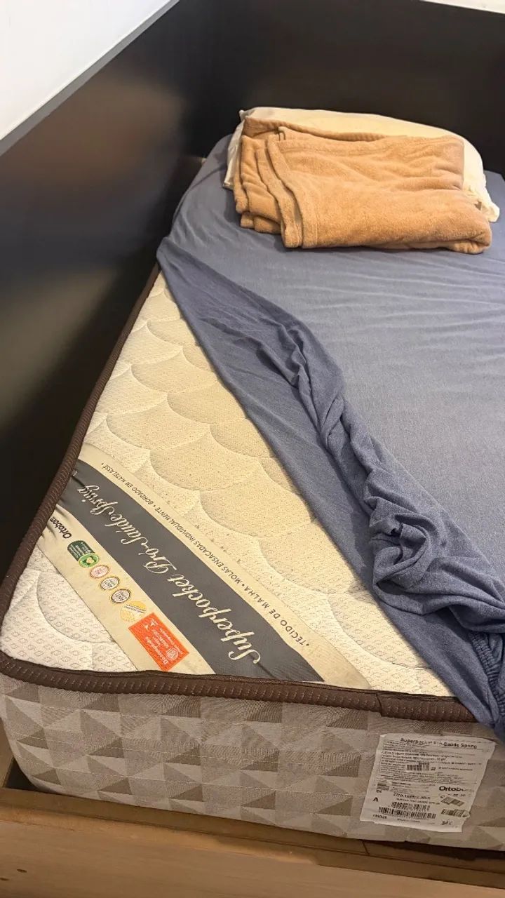 CAMA DE SOLTEIRO E 2 COLCHÕES - Foto 4