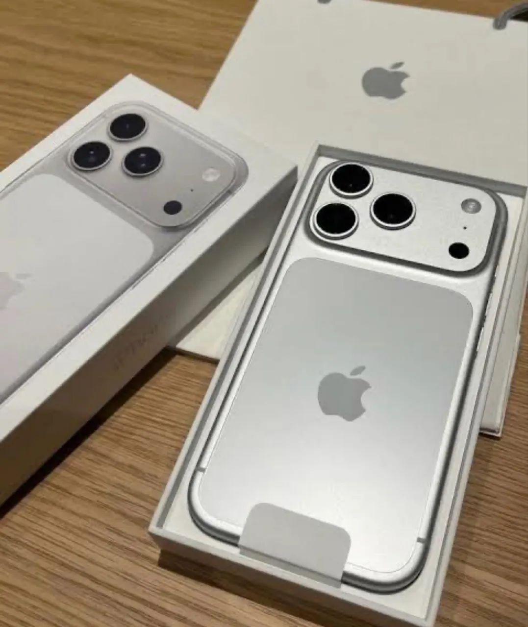 iPhone 17 Pro Max Prata 256GB Zero na caixa - Foto 2