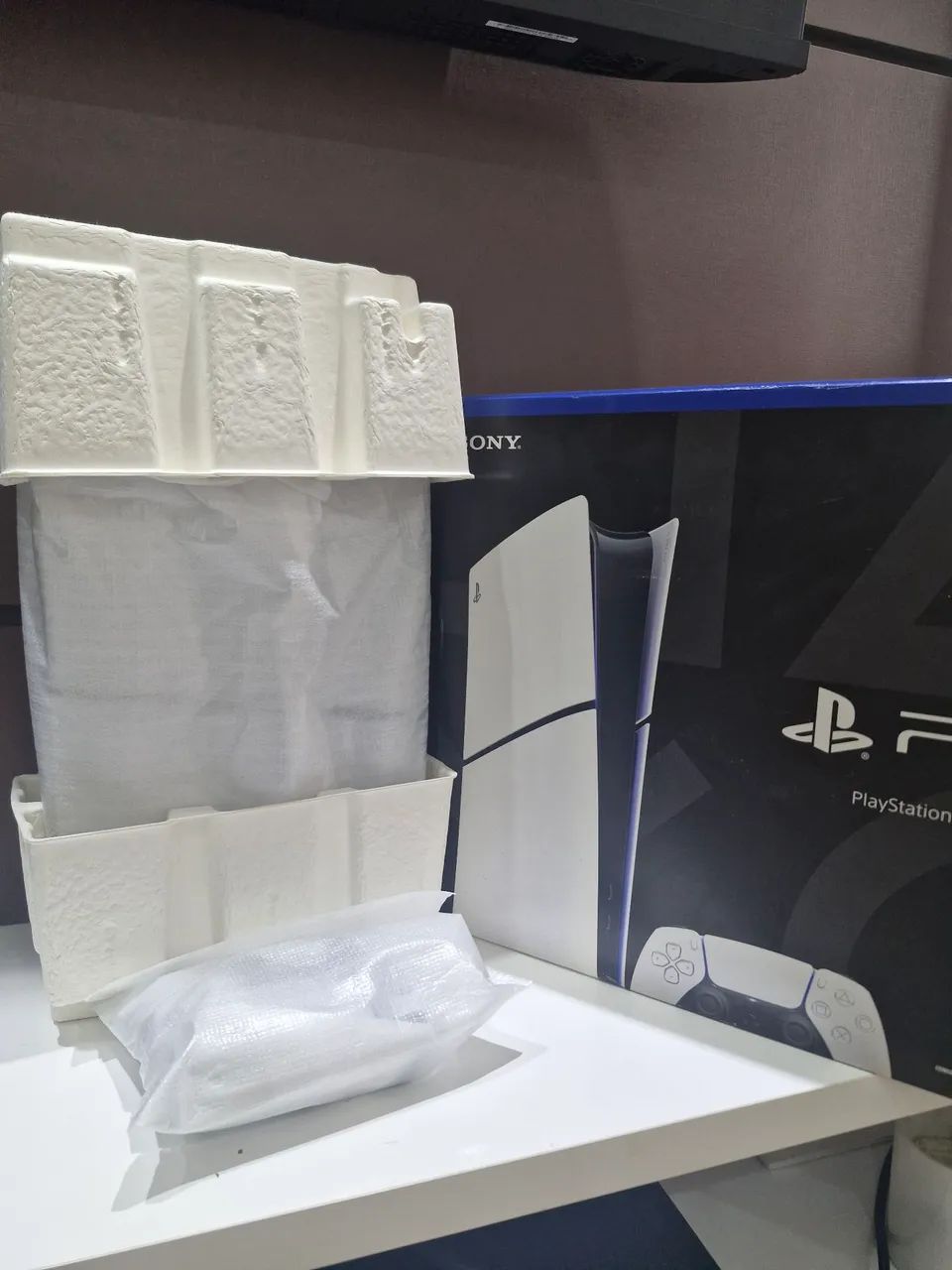 Playstation 5 slim edição digital impecável  - Foto 2