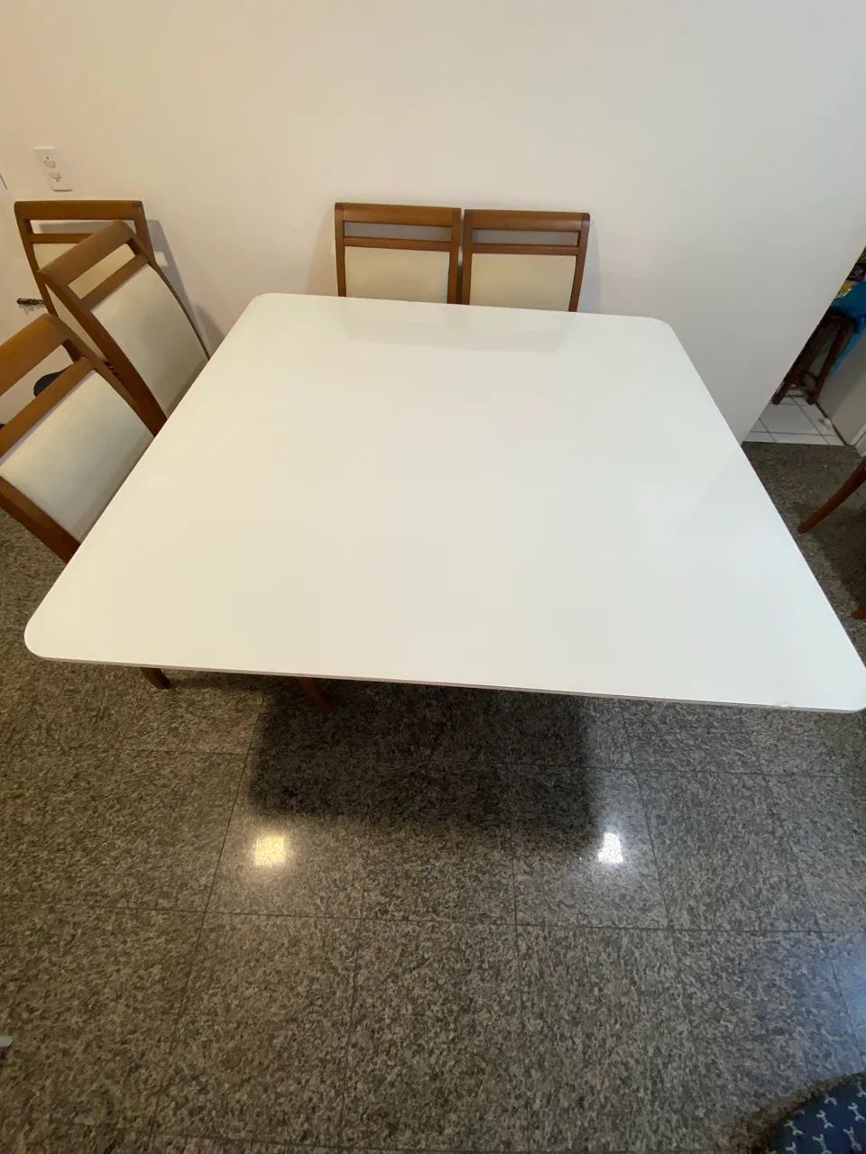 Mesa de jantar  quadrada 1,50 x 1,50 de vidro  - Foto 2