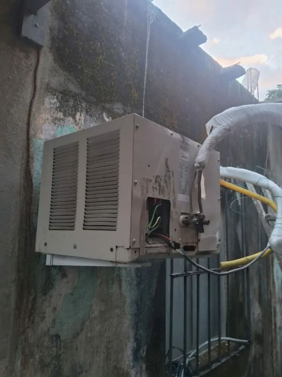 AR CONDICIONADO 9000 BTUS 