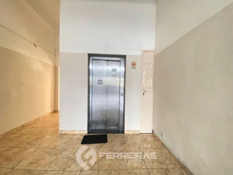 Apartamento 2 dormitórios sendo 1 suíte com elevador e box na Av Fernandes Bastos em Trama - Foto 7