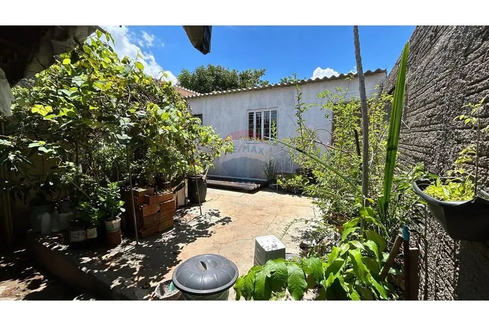 "Invista na Casa dos Sonhos! 2 Quartos e Edícula" - Foto 2
