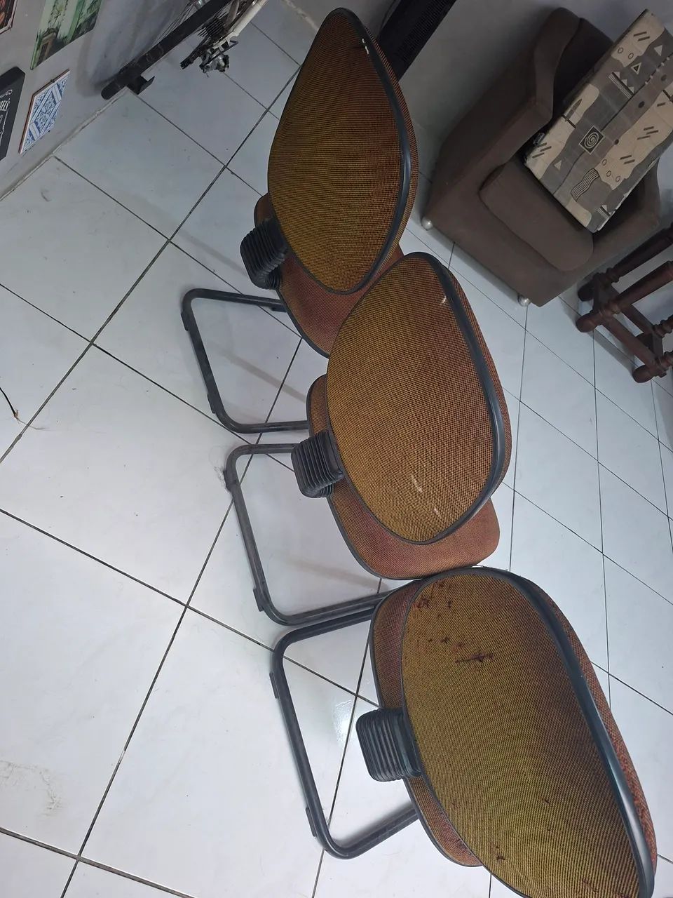 3 cadeiras escritório  - Foto 5