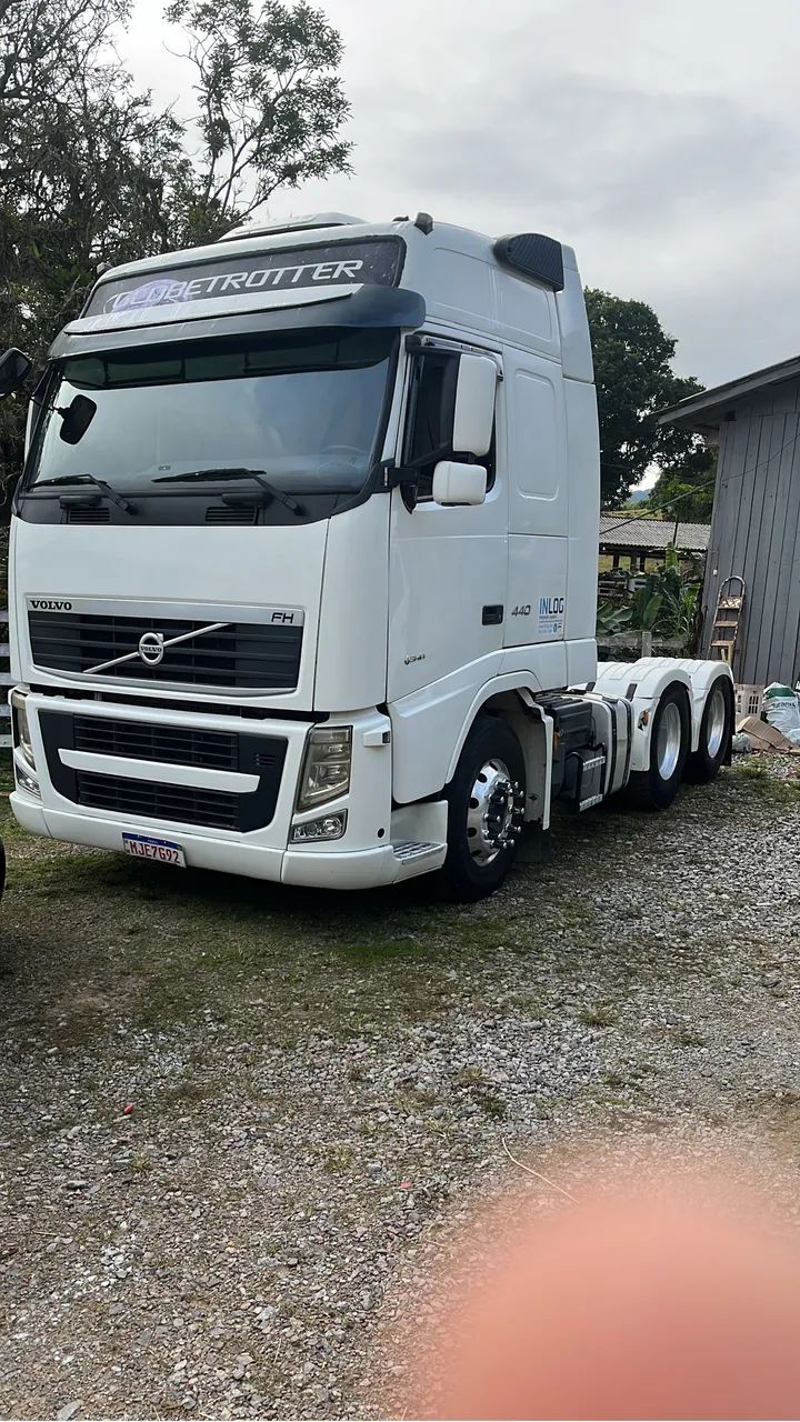 FH 440 2011 - Foto 2