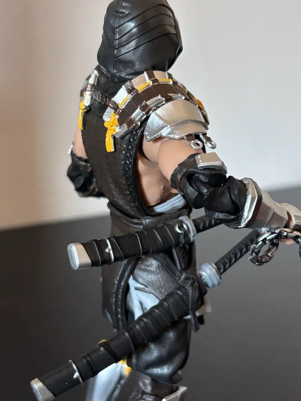 Action figure Mortal kombat 11 Scorpion Mcfarlane  - Foto 3