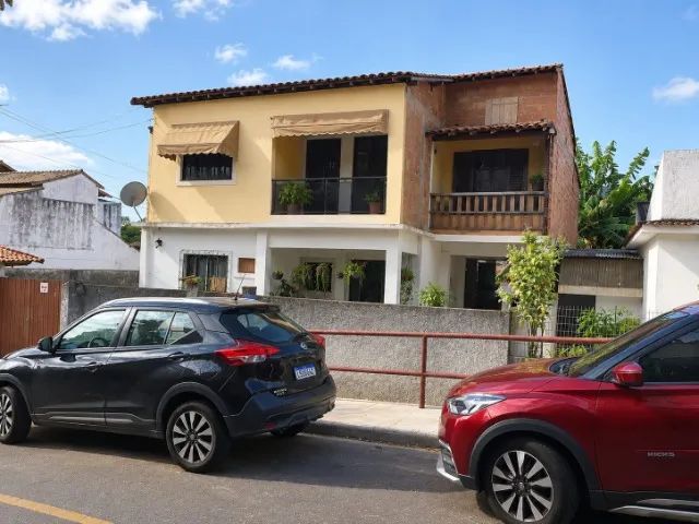 VENDO 2 CASAS NO CENTRO DE MARICÁ - IMPERDÍVEL