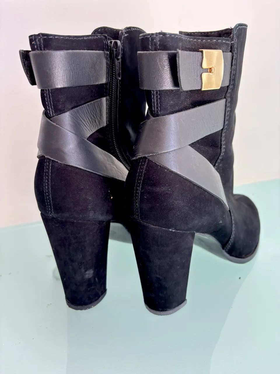 Bota Arezzo 37 Semi-Nova - Foto 2