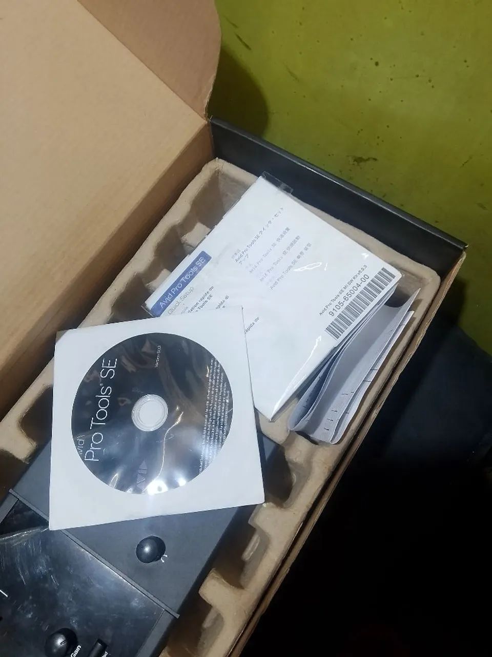 Interface M-audio Fast track C400 na caixa com +cd original  - Foto 3
