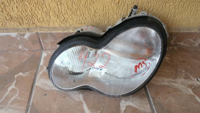 Farol esquerdo mercedes c180 2001 2002 2003
