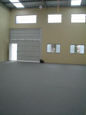 Alugo galpão 160m próx Carrefour Demarchi - Foto 5