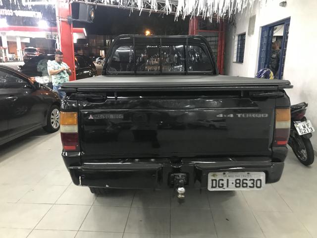 Mitsubishi L200 GLS 2.5 4x4 2003 DIESEL - Mogi das Cruzes - Foto 5