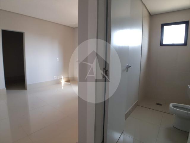 Apartamento duplex com 5 suítes sendo 1 master no Edifício Glam - Bairro Duque de Caxias - Foto 6