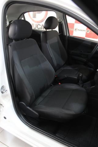 VOLKSWAGEN GOL 2017/2018 1.0 12V MPI TOTALFLEX TRENDLINE 4P MANUAL - Foto 4