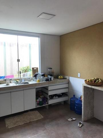 Excelente casa de condomínio, 3 quartos (2suítes), piscina, Quadra 06, Arniqueiras - Foto 7