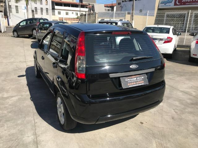 Ford Fiesta 1.0 Completo mod-2011 ! - Foto 4