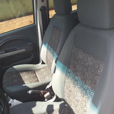 Fiat Uno Vivace 2011 4 portas - Foto 7