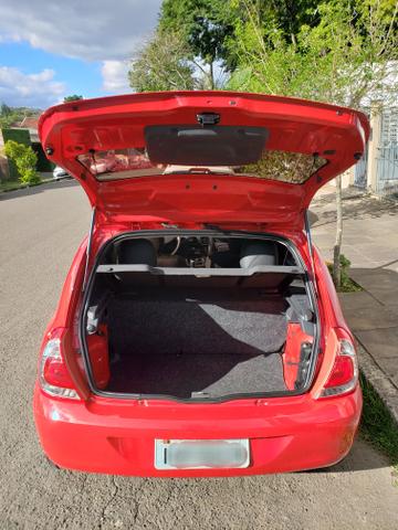Renault clio expression 1.0 16v 4 portas completo 2013/2014 *único dono* placa i - Foto 8