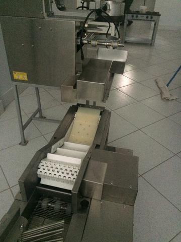 Máquina de fazer salgado MCI buffet super 5000und/hora - Foto 3