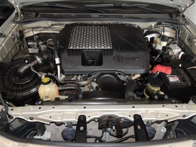 Toyota Hilux 3.0 SRV Cabine Dupla 4x4 Diesel 2014 - Foto 11
