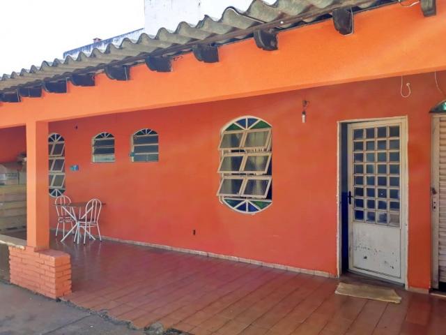 Ceilândia Sul, 02 quartos, ótima localização.