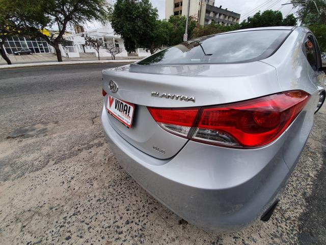 ELANTRA 2011/2012 1.8 GLS 16V GASOLINA 4P AUTOMÁTICO - Foto 13