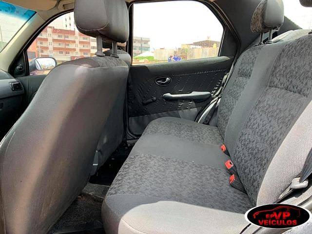 Fiat Siena 2009 Completo Celebration ( Vendo a vista ou Financiado AC.troca ) - Foto 11