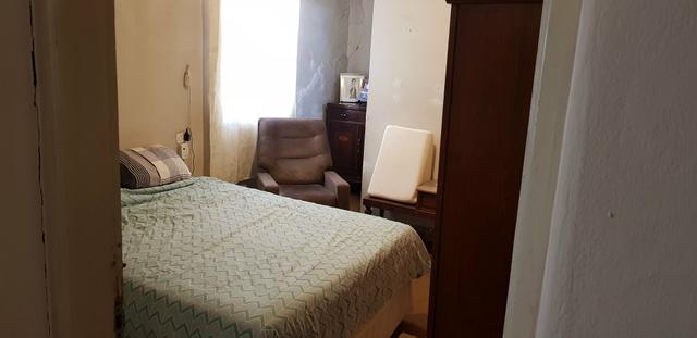 VENDE-SE sobrado no centro ótima localização - Foto 5