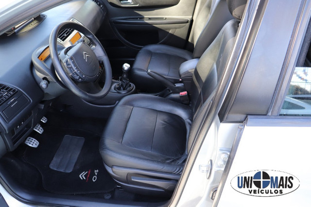 C4 Hatch 2.0 Exclusive 2011 Completo Baixa Kilometragem Apenas 25.900 Financia/Troca c - Foto 6